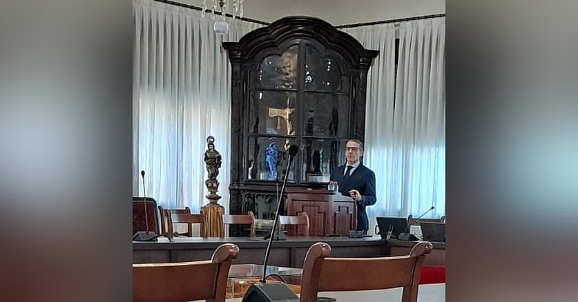 El Prof. Antonio Díaz Ordóñez nuevo Profesor Permanente Laboral del Departamento de Medicina y Ci...